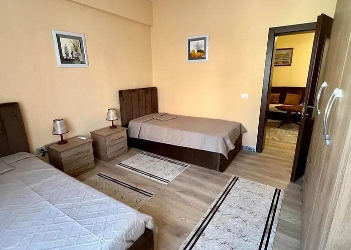 Casa Rita - Center 地拉那